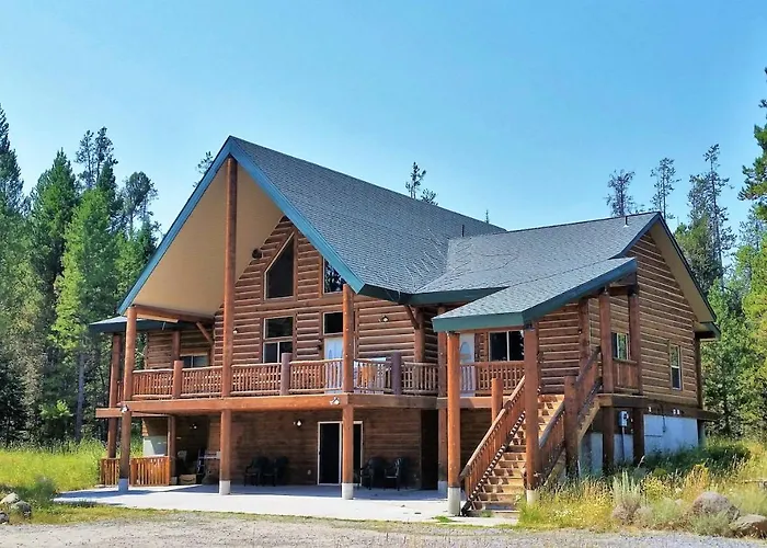The Hideaway Hostel
