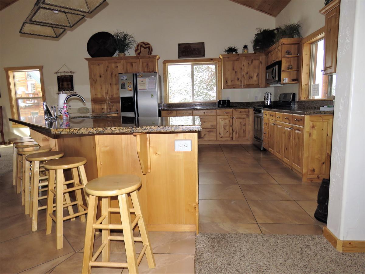 The Hideaway Lodge