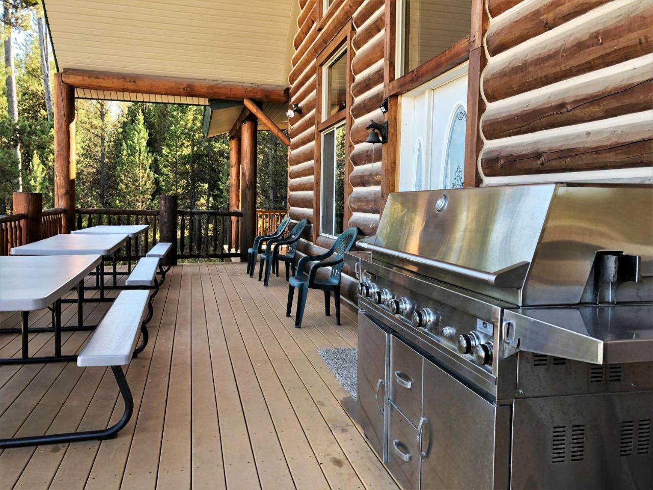 Lodge The Hideaway Island Park